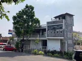 Disewakan Ruko Jln. Dr.Ir.H. Soekarno, Merr Gunung Anyar