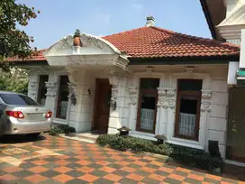 Rumah shm mewah dengan bonus tempat usaha di pondok indah jaksel