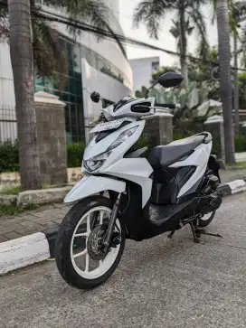 Beat deluxe cbs 2023 km 9000
