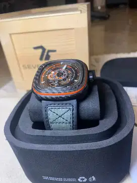 Sevenfriday P3C/09 Orange Carbon Edition Seven Friday