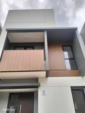 disewakan Summarecon Crown Gading Bekasi 2 Lantai 3KT Unfurnished