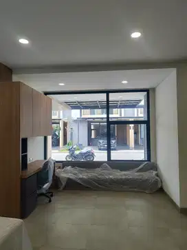 rumah Sewa tanah kayu bumi serpong damai