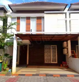 RUMAH MEWAH 2 LANTAI DI VETERAN UTARA ABLAM KOTA MAKASSAR