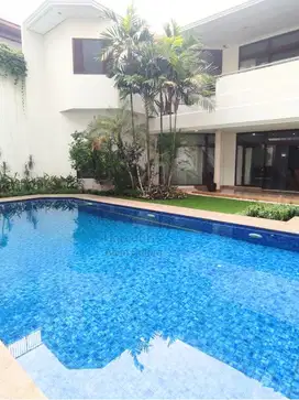 Disewa Rumah Mewah di Permata Hijau Jakarta Selatan