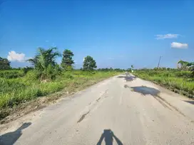 Tanah jl. Riau baru ( kota Pekanbaru) dekat gerbang Toll