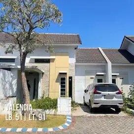 Rumah Sidoarjo di Perum Valencia Puri Surya Jaya Gedangan