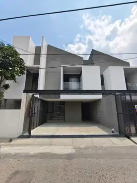 RUMAH BARU GAYA INDUSTRIAL DI TURANGGA BUAH BATU BANDUNG