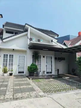 Rumah bagus dan siap huni di bintaro sektor 5, tangerang selatan