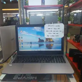 Laptop ASUS X540Y AMD E1-7010 R2/2gb/Ssd 128gb+Hdd 500gb