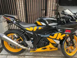 SUZUKI GSX R150/R-150/R 150 KEYLESS - 2019