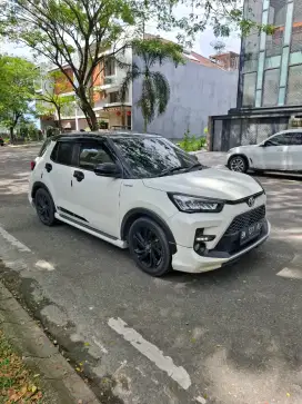 Raize GR sport two tone Metik thn 2022