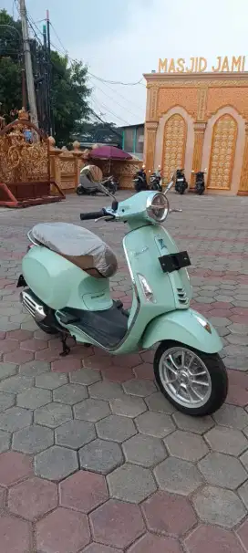 (Jual) Vespa Primavera 150cc 2024 Teristimewa