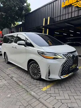 LEXUS LM350 VIP 2020