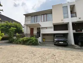 Rumah Bagus Town House Jl Bangka Jakarta Selatan
