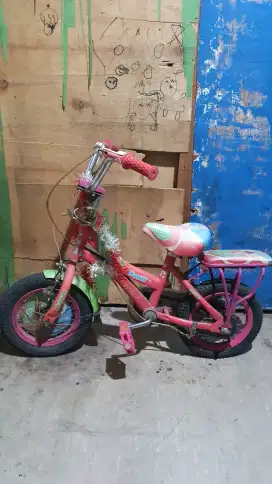 Sepeda Anak perempuan 12 inc