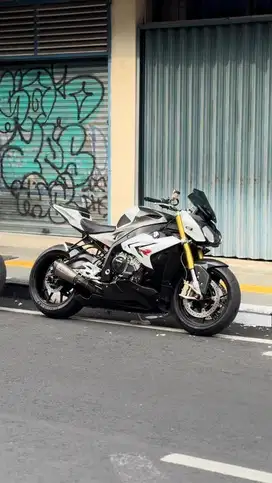 BMW S1000R NAKED
