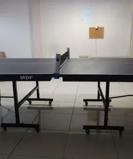 Meja pingpong tenis meja