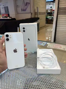 Second iPhone 11 64 GB ex Ibox Resmi