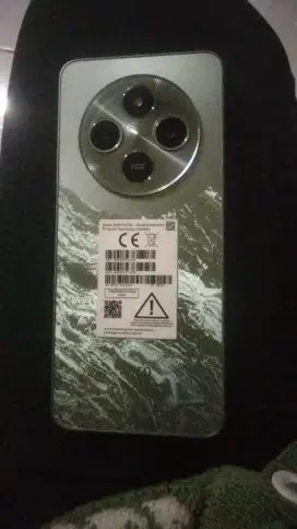 Di jual hp Poco pemakaian cewe