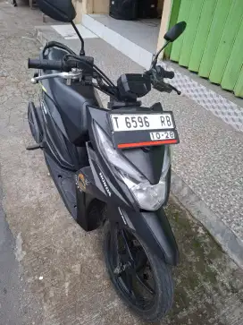 Yamaha R 15 V3 usd
