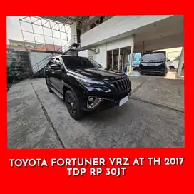 TOYOTA FORTUNER VRZ AT TH 2017