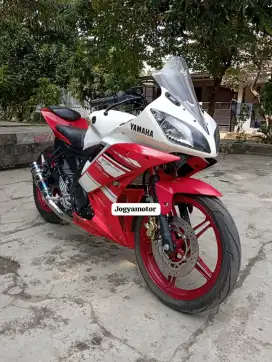 Yamaha r15 v2 tahun 2016 cash