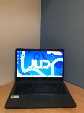 HP 245 Amd Ryzen 5 5500U 8/512 Gb