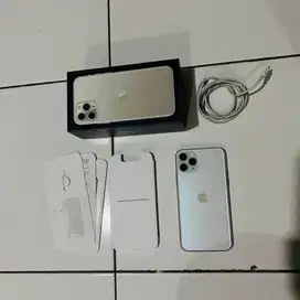 BU DIJUAL MURAH IPHONE 11 PRO 256gb JUAL MURAH MULUS ALL OPERATOR