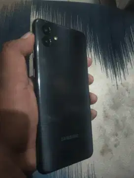 Samsung a04 ram 4/64 hp casan ajah