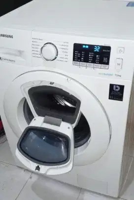 Sat set aja nih BU mesin cuci frontloading SAMSUNG 7,5kg mulus