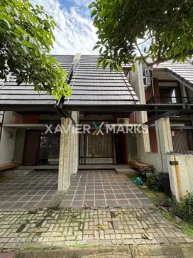 Rumah Full Furnished Depan Taman Cluster Fleekhauz BSD City