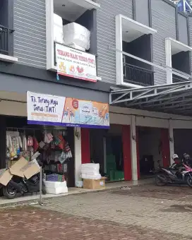 Disewakan ruko strategis di depan pasar merdeka bogor