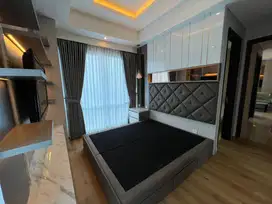 Dijual Apartemen Puri Mansion 3BR Full Furnished View Pool, Kembangan