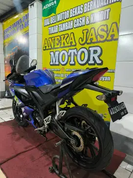 R15 v3 2017 AJM