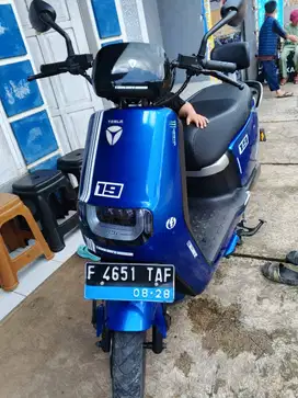 Yadea E8S Pro - Mulus dan Murah