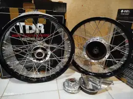 Jual pelek motor gl dan karburator gl 100