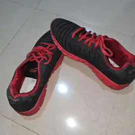 Jual Sepatu Pria Warna Hitam