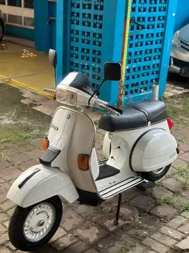 Vespa Excel 1988 gen 1