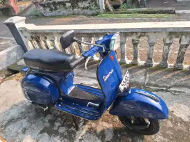 VESPA SPRINT 78 AS BESAR L SBY