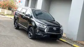Toyota Innova Reborn 2.4 V Diesel 2TV AT Facelift Hitam 2021 2022