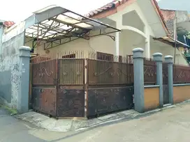 Rumah Lama di Jl Jeruk Nipis Duri Kepa Kebon Jeruk Jakarta Barat