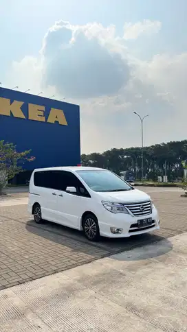 Nissan Serena HWS / 2015 Putih Non Panoramic