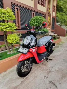 Bissmillah dijual motor Honda Scoopy SE 2023 istimewa
