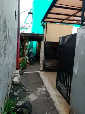 Di jual kos an Pria Jaksel