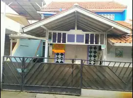 Rumah siap huni  1,5 lantai  SHM dekat Kahatex Cijerah
