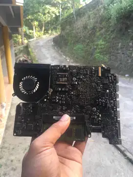 logicboard macbook pro A1278 2009