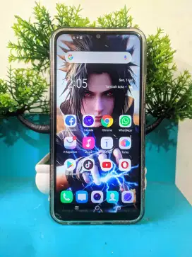 vivo Y12 Ram 3/32GB retak dikit