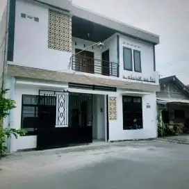 Kos Putri Aktip dekat kampus UNS Ngoresan Jebres Solo