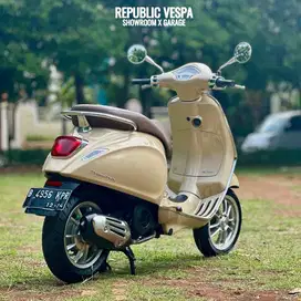 Piaggio Vespa Primavera IGET ABS LED 150 Tahun 2019 warna Coklat Muda