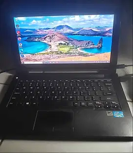 Laptop Core i3 Gen3 Touchscreen Windows 10, WhatsApp Batre awet